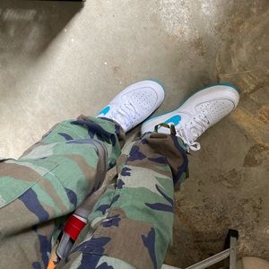 Meet your Posher, Christian